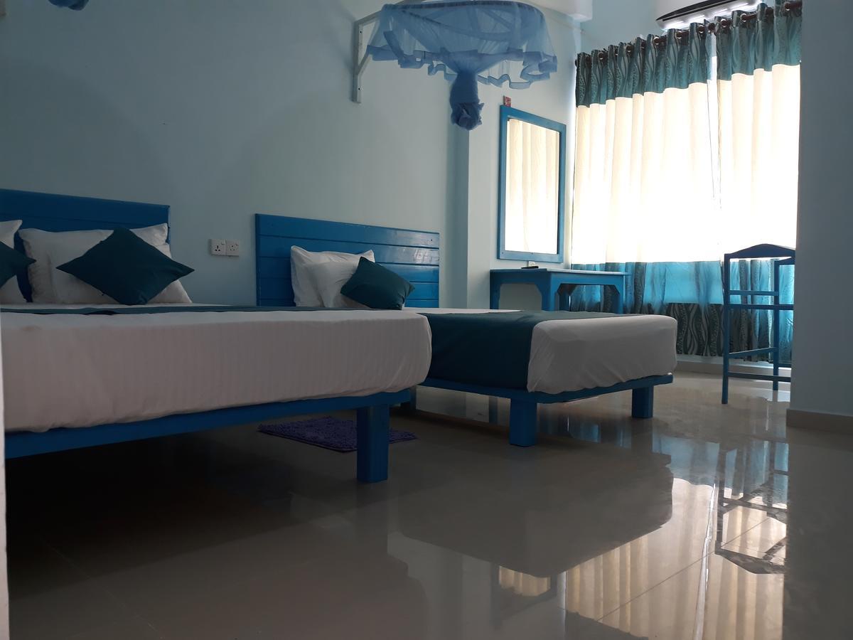 Bevary City Hotel Anuradhapura Zewnętrze zdjęcie